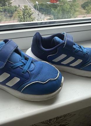 Дитячі кросівки adidas