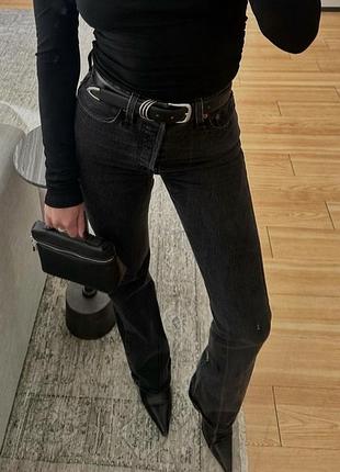 Актуальна модель джинси bootcut
