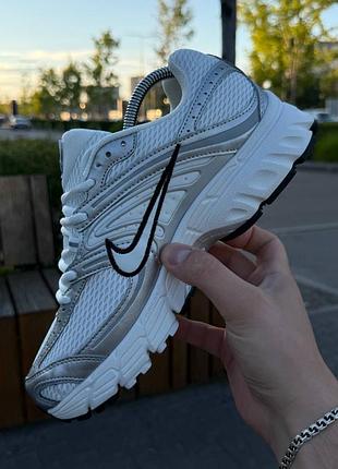 Nike air max moto 2k
