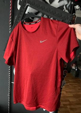 Футболка nike ❤️стан: хороший розмір: м ціна: 343 грн