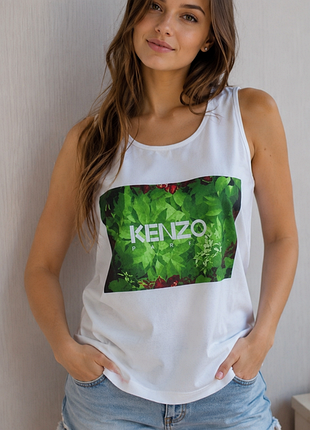 Стильная майка белого цвета с ярким принтом на груди kenzo paris, молниеносная отправка
