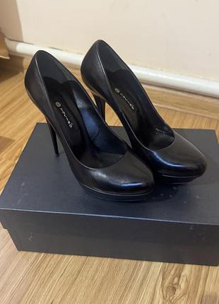 Підбори 👠 .