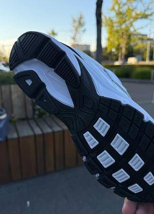 Nike initiator