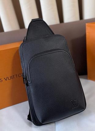 Чоловіча нагрудна сумка louis vuitton avenue total black чорна