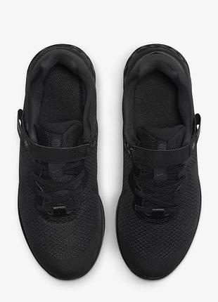 Жіночі кросівки nike revolution 6 flyease nn (gs) black розмір 39