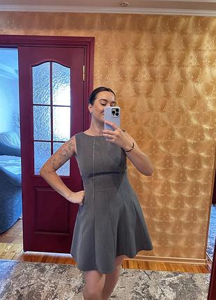 Сіра мінісукня bershka оригінал з відкритою спиною, розкльошена сукня трапеція, розмір l