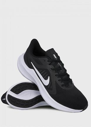 Жіночі кросівки nike downshifter 10 (артикул: ci9984-001), призначені для бігу та тренувань розмір 38 38,5