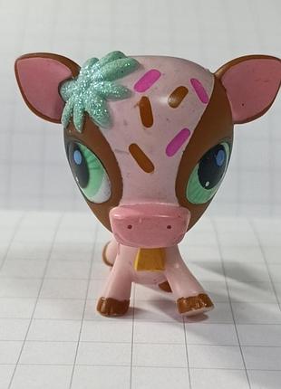 Колекційна фігурка littlest pet shop lps корівка десерт рожева оригінал #3126