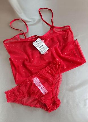 Соблазнительный красный комплект из тюля tezenis