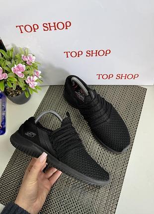 Оригинальные кроссовки без шнуровки слипоны skechers