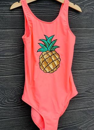 Яркий купальник для девочки примарк