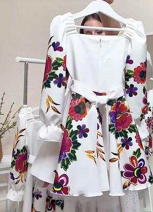 Продам красиву сукню