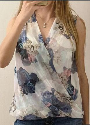 Ніжна напівпрозора блузка з імітацією заходу та підкладкою. h&amp;m