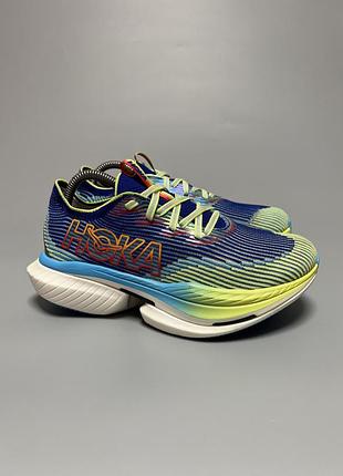 Професійні бігові кросівки з карбоновою пластиною hoka one one cielo x1 (carbon fiber plate) оригінал 1147910 enn