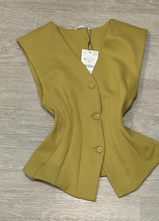 Костюм от бренда "zara"
