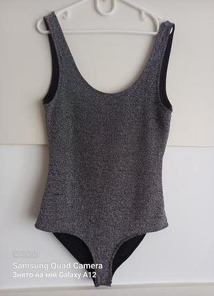 Молодіжне боді з кнопками знизу zara