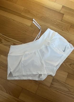 Бігові шорти nike