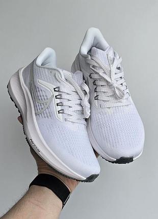 Кроссовки белые nike zoom pegasus 39 • white / metallic silver