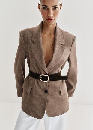Пиджак с ремнем zara.