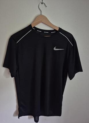 Футболка nike running