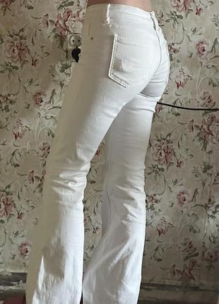 Zara білі джинси