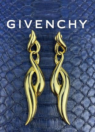 Вінтажні колекційні сережки givenchy