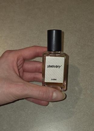 Lush vanillary