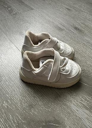 Дитячі кросівки nike розмір 18 (устілка 12-12.5 см