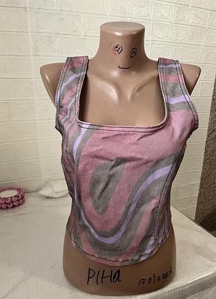 Топ від boohoo
