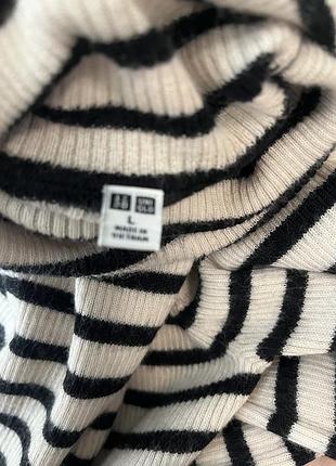 Светр,гольф uniqlo 4