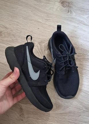 Кроссовки детские nike