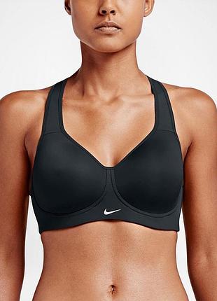 Спортивний топ nike