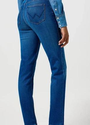 Джинси жіночі оригінальні класичні wrangler в р.w32l32