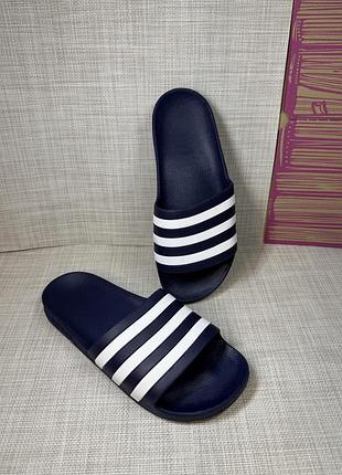 Оригінальні шльопанці adidas