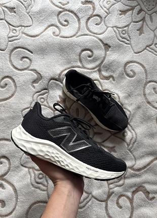 Кросівки new balance fresh foam arishi v4