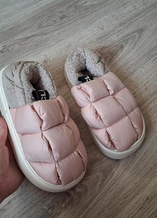 Пуферы, дутики, нейлоновые женские в стиле zara
