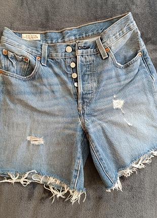 Levi's 501 original shorts w25