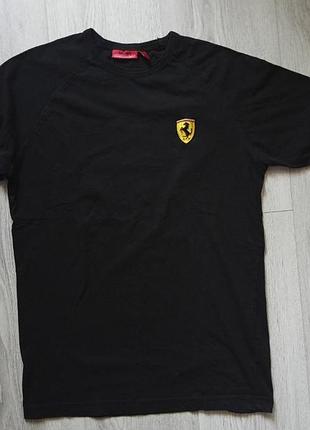 Футболка ferrari scuderia  размерs, состояние идиальное.