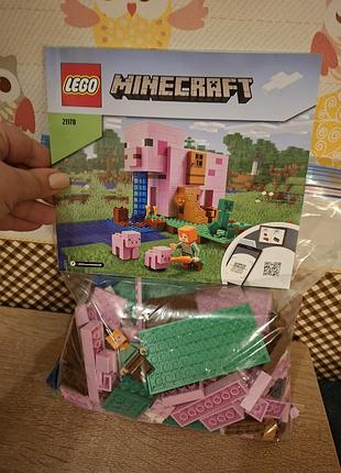 Конструктор lego minecraft будинок-свиня (21170)