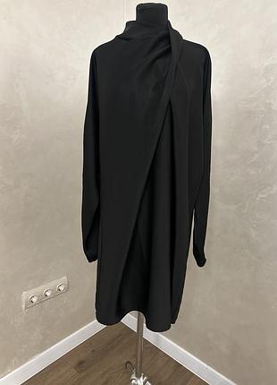 Стильне чорне плаття h&m