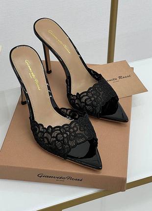 Дуже витончена модель gianvito rossi lace plexi mule туфлі мюлі босоніжки