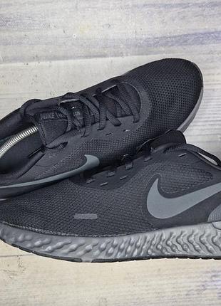 Кроссовки nike revolution 5