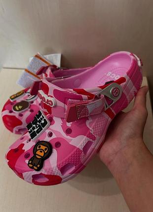Кроксы бейп розовые/crocs bape/кроксы женские