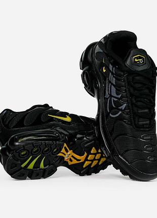 Nike air max plus tn multi-swoosh black yellow
