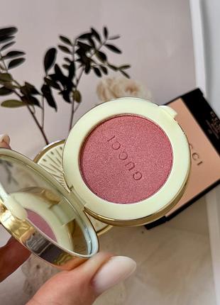 Рум'яна  glow blush 02 fresh coral