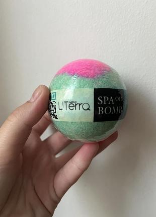 Подарунок до покупки масляна бомба для ванн uterra native spa oil bomb rambutan, 110 г