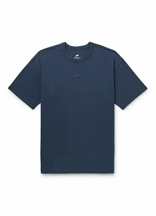 Футболки чоловічі nike sportswear premium essentials синій