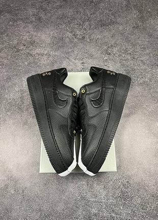 🛍nike air force 1 universary edition black white