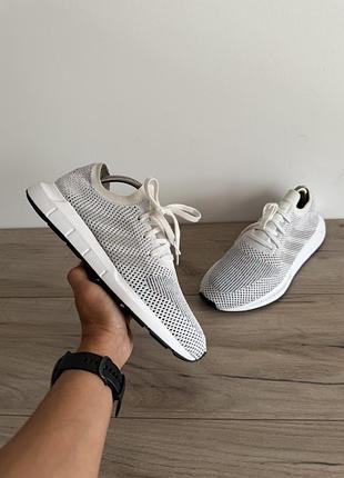 Кросівки adidas оригінал