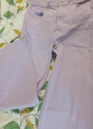 Продам женские брюки h&amp;m в очень красивом состоянии. цвет — сиреневый. без пятен, дырок и потертостей. удобные и приятные к телу.